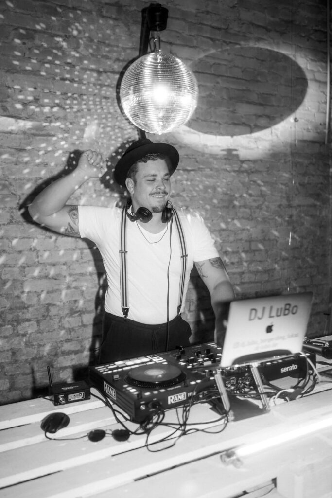 Hochzeits-DJ, Hochzeitsparty, Hochzeit
