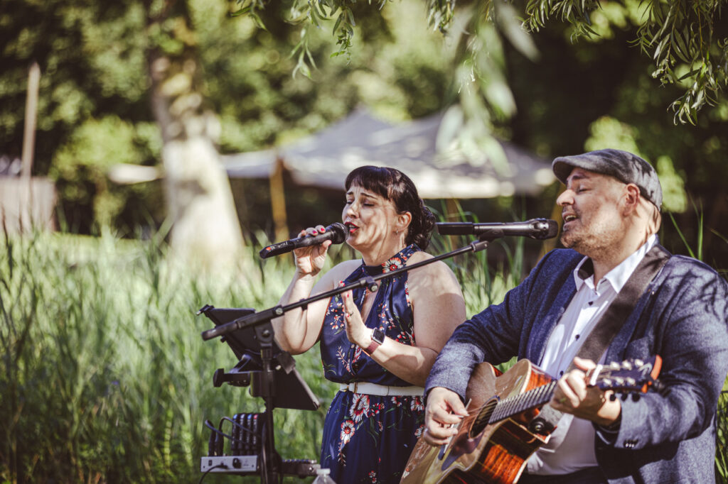Livemusik - Duo - Gitarre - Gegsang - Hochzeit